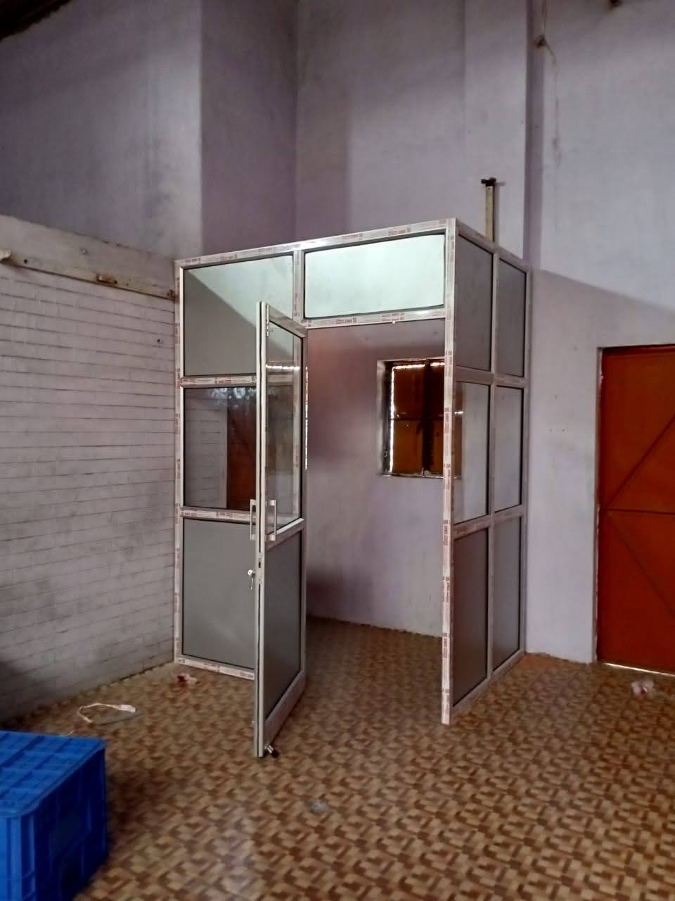 Aluminium installation 10